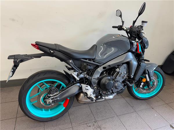 2023 YAMAHA MT-09