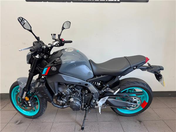 2023 YAMAHA MT-09