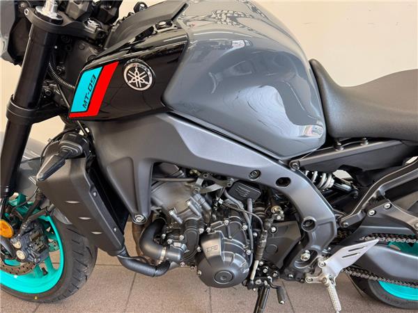 2023 YAMAHA MT-09