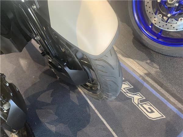 2023 Yamaha Tricity 125, 1 Owner from new, F.S.H,heated grips, Rack & Box.