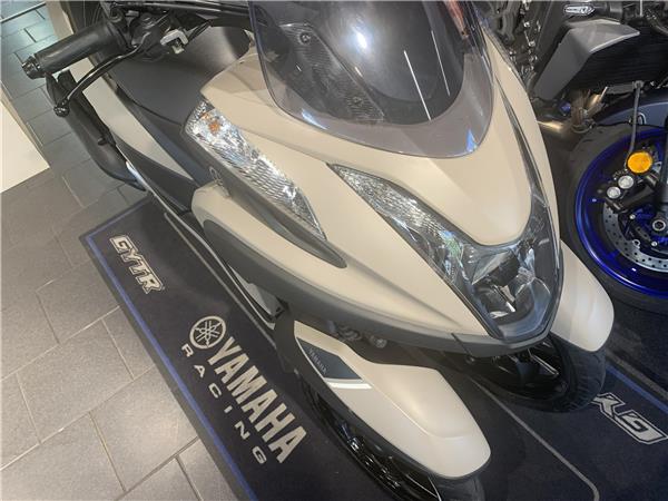 2023 Yamaha Tricity 125, 1 Owner from new, F.S.H,heated grips, Rack & Box.