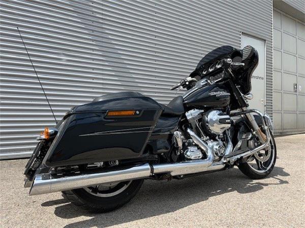 2016 Harley-Davidson Touring Street Glide Special FLHXS