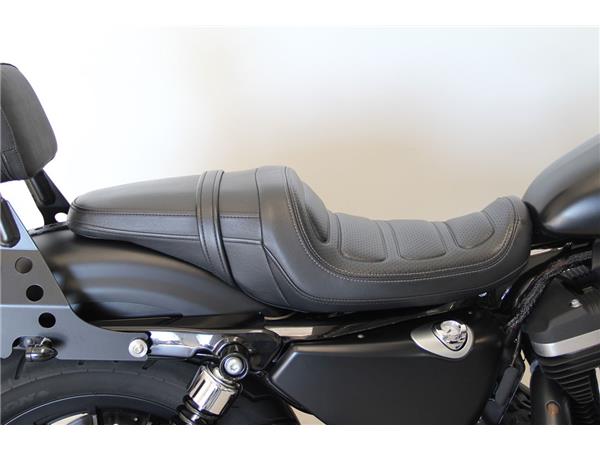 XL 883N 883 IRON