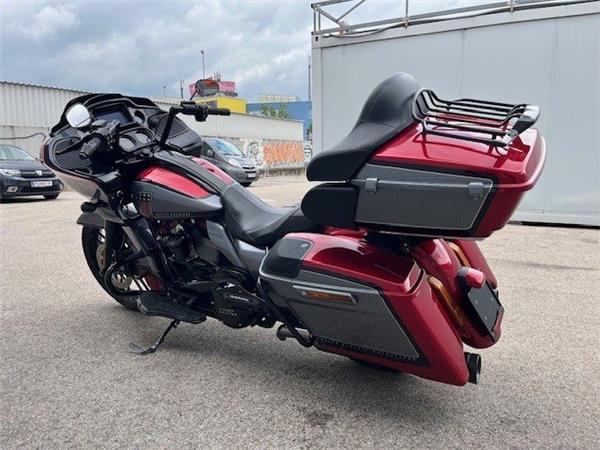 2019 Harley-Davidson CVO Road Glide FLTRXSE