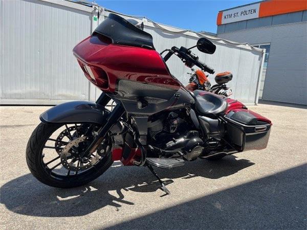 2019 Harley-Davidson CVO Road Glide FLTRXSE