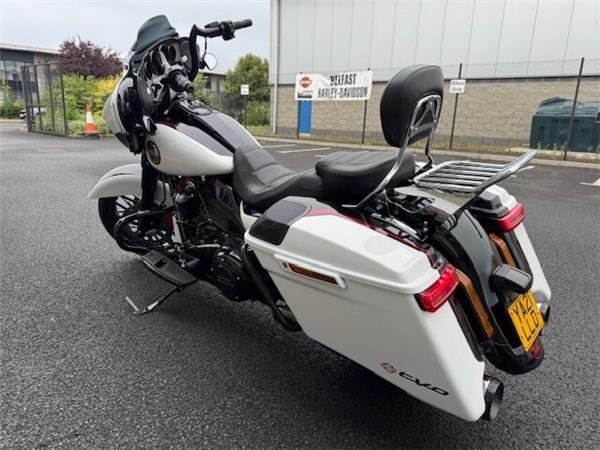 2021 Harley-Davidson CVO Street Glide