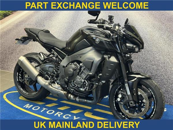  Yamaha MT-10 MT-10