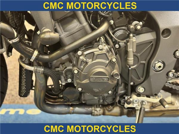  Yamaha MT-10 MT-10