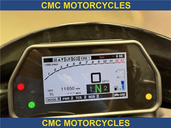  Yamaha MT-10 MT-10