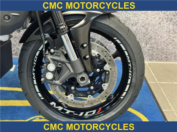  Yamaha MT-10 MT-10
