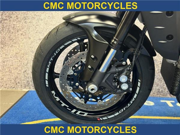  Yamaha MT-10 MT-10
