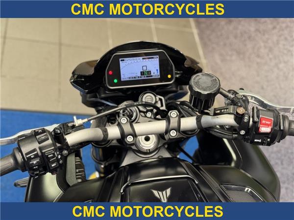  Yamaha MT-10 MT-10