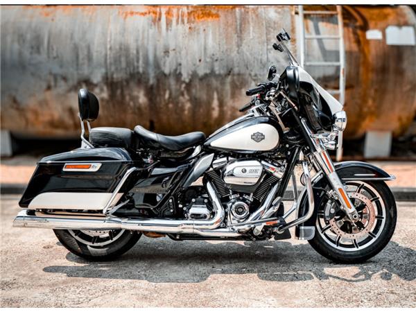 Police Electra Glide 