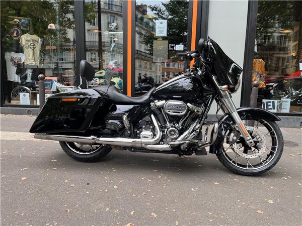 2022 HARLEY-DAVIDSON STREET GLIDE