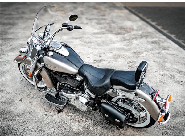 Softail Deluxe 