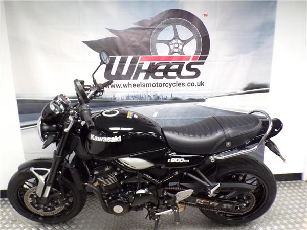 2025 Kawasaki Z900RS