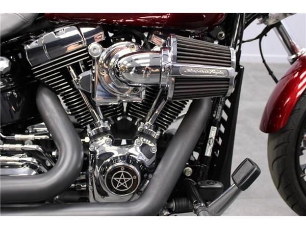 2016 Harley-Davidson Breakout