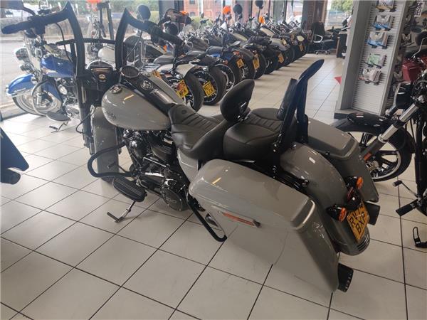 2024 HARLEY-DAVIDSON TOURING FLHRXS ROAD KING SPECIAL