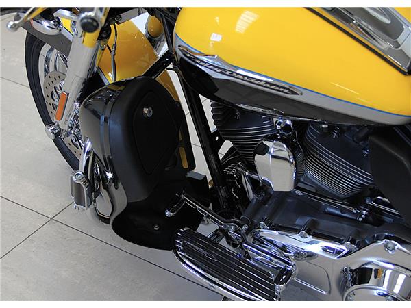 FLHTCUSE ULTRA CLASSIC CVO MY2012