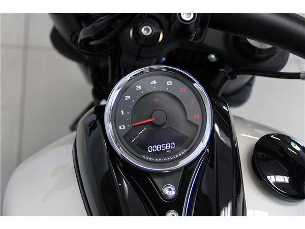 FXFBS FAT BOB 114 MY2022