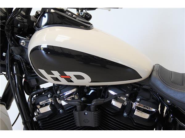 FXFBS FAT BOB 114 MY2022
