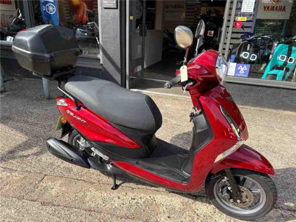 2023 Yamaha LTS 125 DELIGHT RED