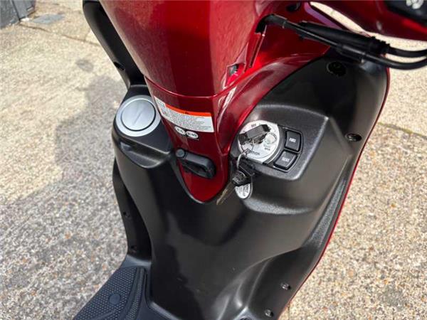2023 Yamaha LTS 125 DELIGHT RED
