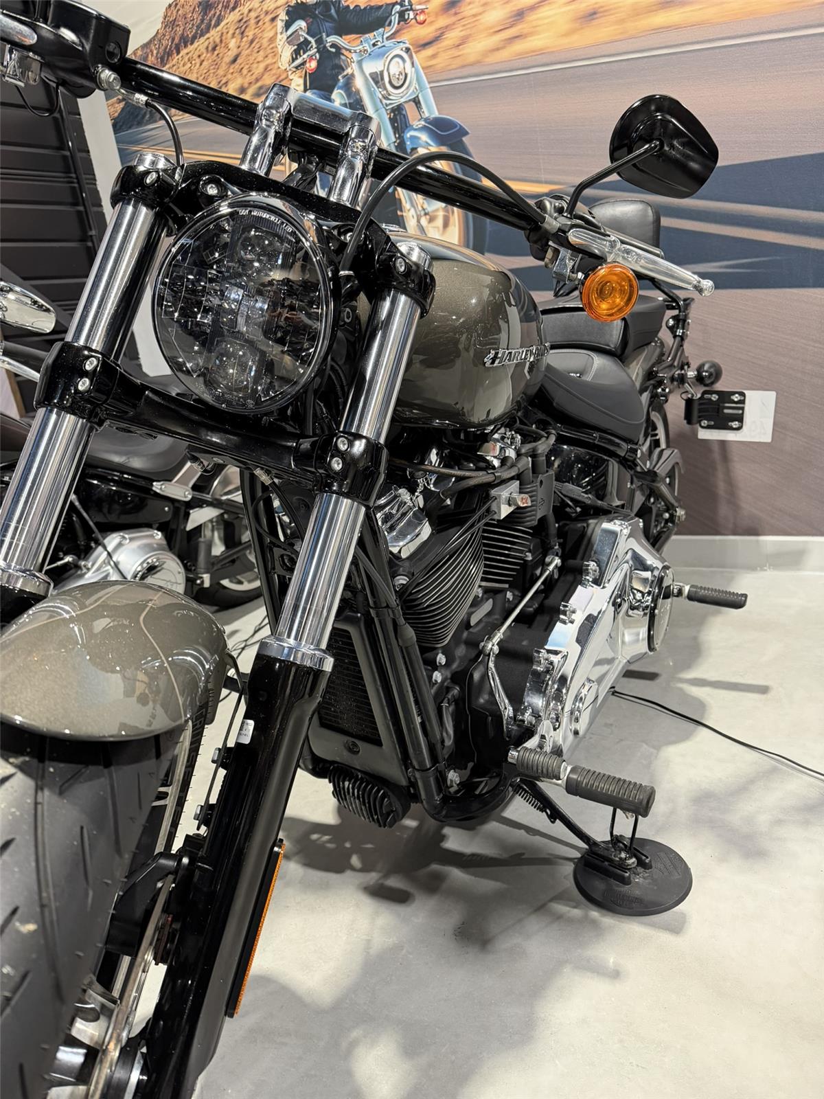 2020 HARLEY-DAVIDSON BREAKOUT