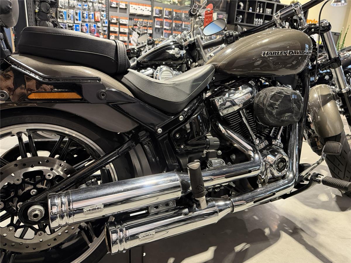2020 HARLEY-DAVIDSON BREAKOUT
