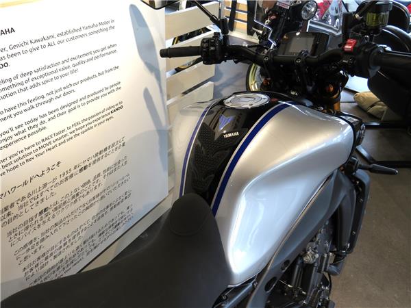 YAMAHA MT-09 SP