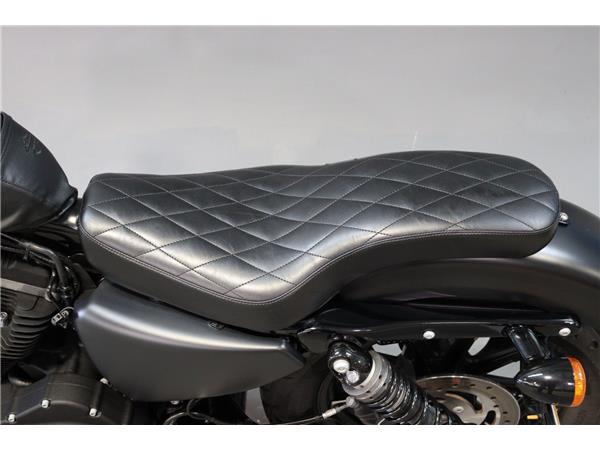 2018 HARLEY-DAVIDSON SPORTSTER XL883N IRON