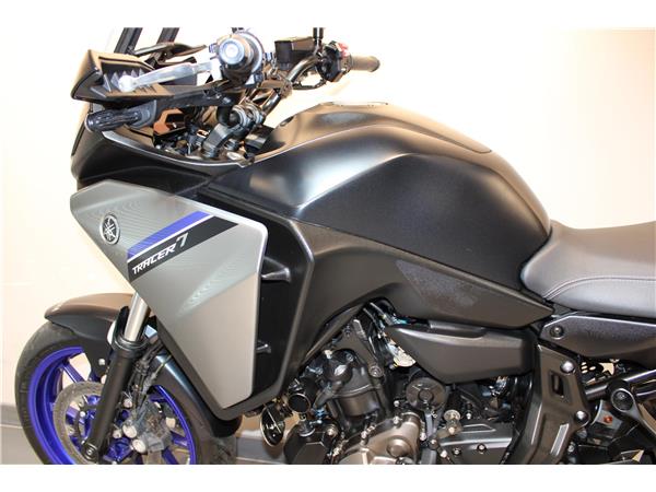 YAMAHA TRACER 7