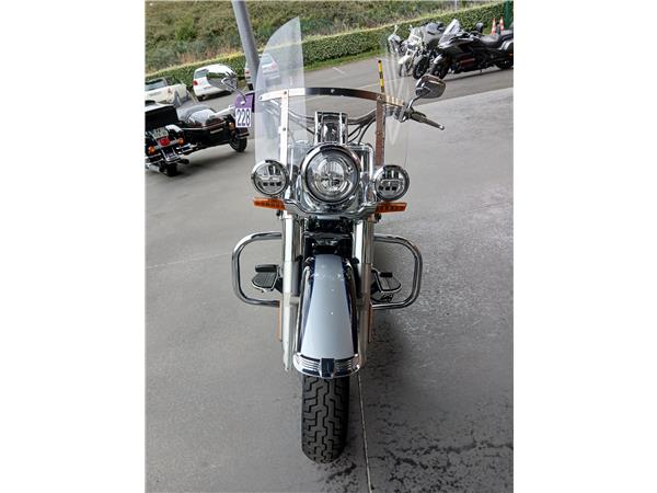 2019 HARLEY-DAVIDSON DELUXE