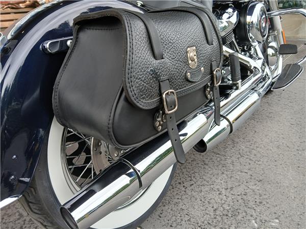 2019 HARLEY-DAVIDSON DELUXE