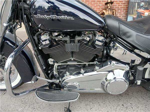 2019 HARLEY-DAVIDSON DELUXE