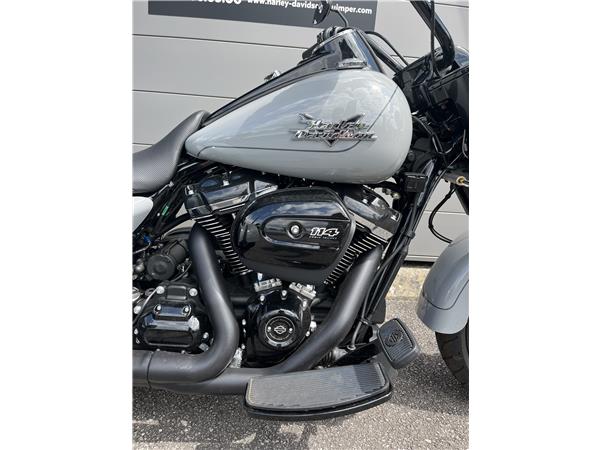 2024 HARLEY-DAVIDSON FREEWHEELER