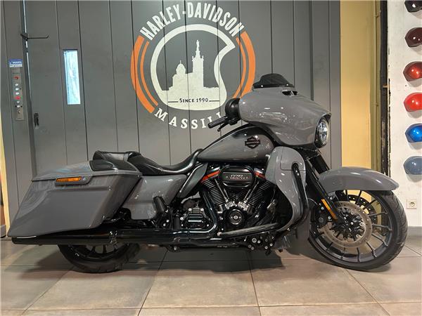 2018 HARLEY-DAVIDSON STREET GLIDE