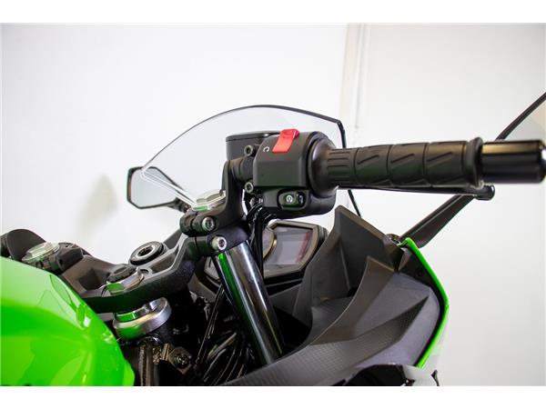 2024 KAWASAKI NINJA 400