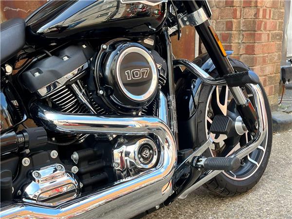 2019 Harley-Davidson Softail