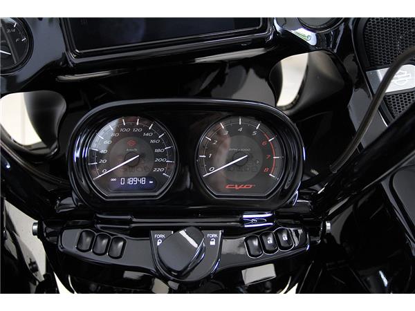 FLTRXSE ROAD GLIDE CVO