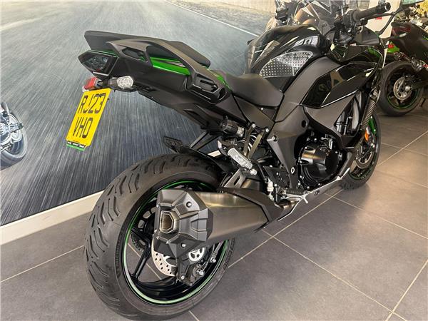 2023 Kawasaki Ninja 1000SX