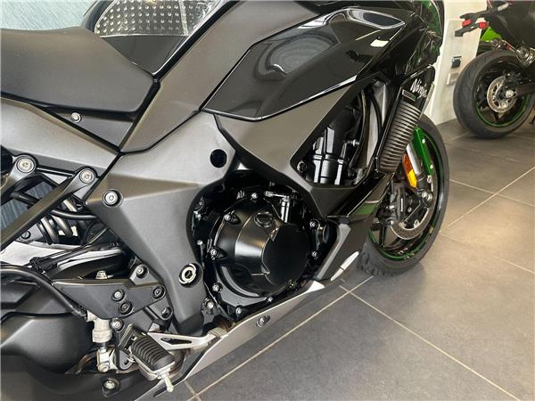2023 Kawasaki Ninja 1000SX
