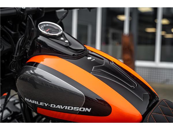 Harley-Davidson Kiel FXFBS FAT BOB 114 CUI SOFTAIL - SE-NOCKENWELLE