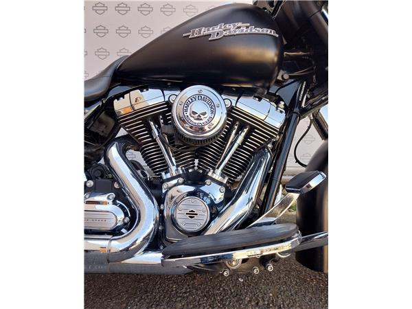 2013 HARLEY-DAVIDSON STREET GLIDE