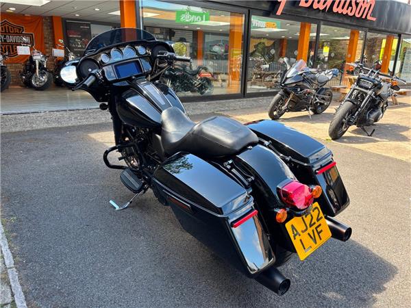 2022 HARLEY-DAVIDSON FLHXST STREET GLIDE ST 
