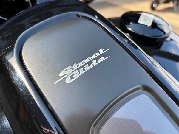 2022 HARLEY-DAVIDSON FLHXST STREET GLIDE ST 