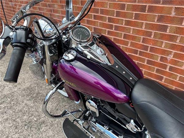 2016 Harley-Davidson Flstc Heritage STC 1690 1