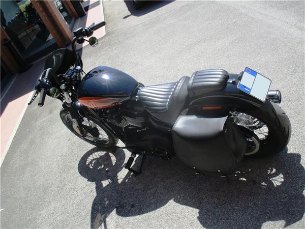 2021 Street Bob 114
