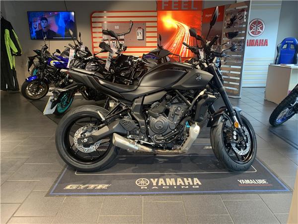 2025 Yamaha MT-07 Y-AMT, Only 331 miles from new, SAVE £955 !!