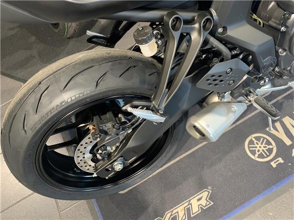 2025 Yamaha MT-07 Y-AMT, Only 331 miles from new, SAVE £955 !!